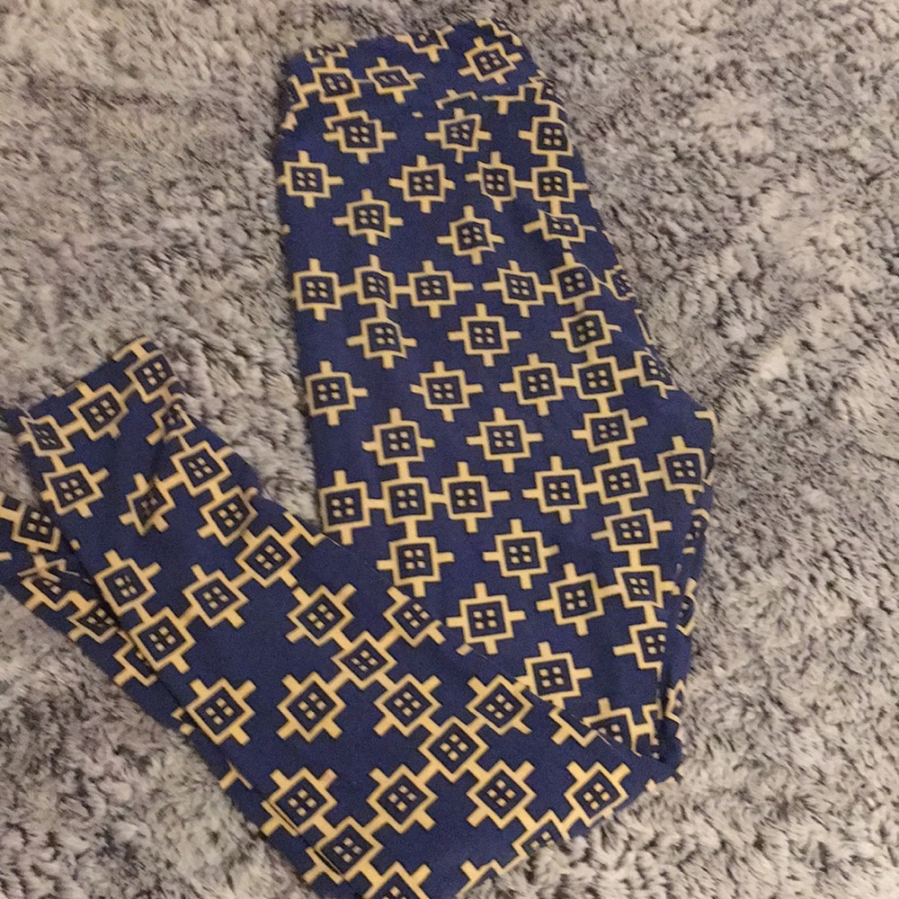 Lula roe leggings